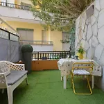 شقة Lally's Nest